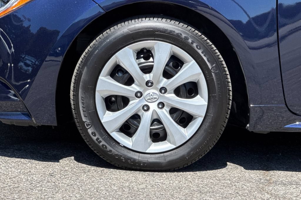 Certified 2025 Toyota Corolla LE FWD image 24