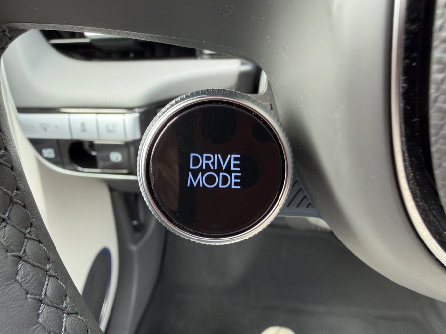 Used 2024 Hyundai Ioniq 5 Limited RWD image 17