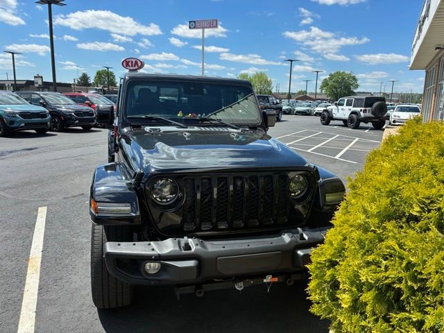 Used 2023 Jeep Gladiator Overland AWD/4WD image 1
