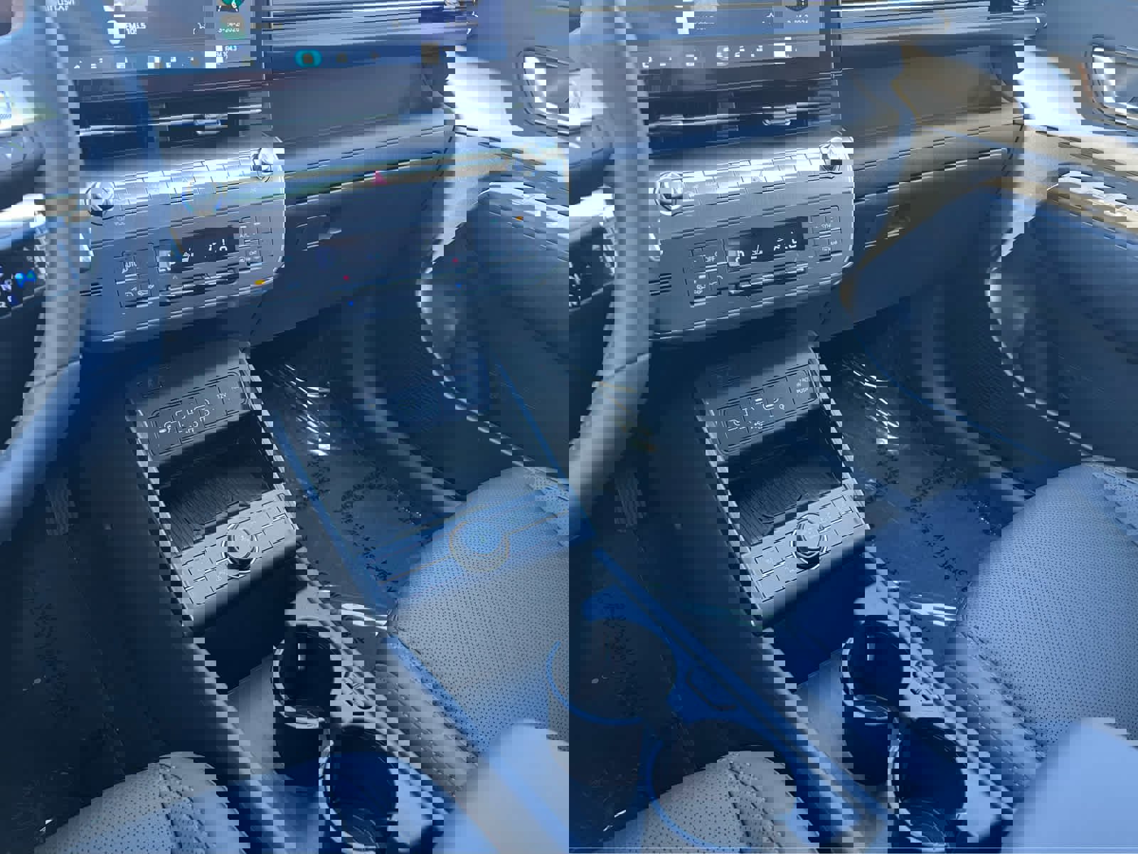 New 2026 Hyundai Kona SEL Premium image 39