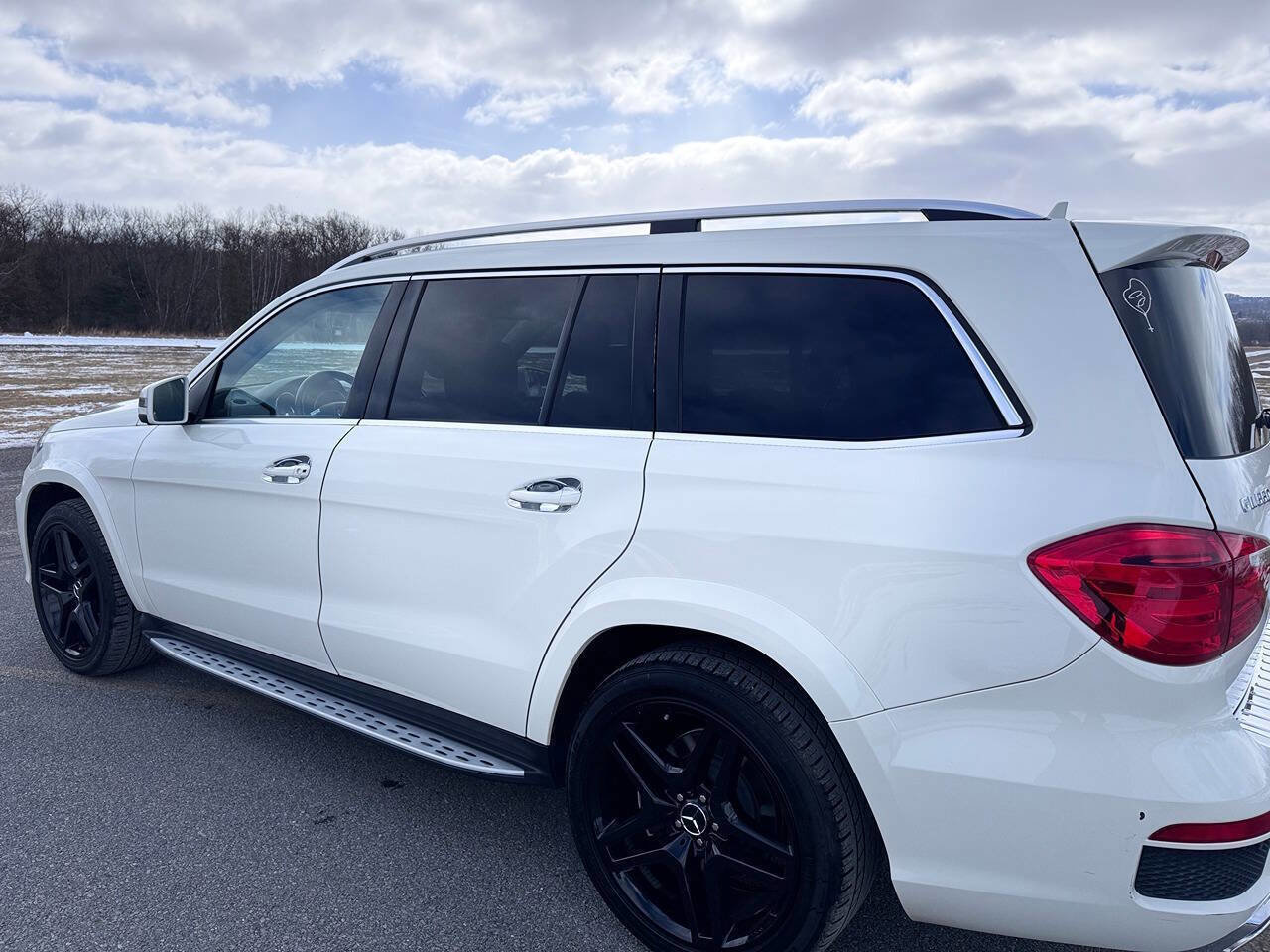 Used 2013 Mercedes-Benz GL 550 4MATIC image 15