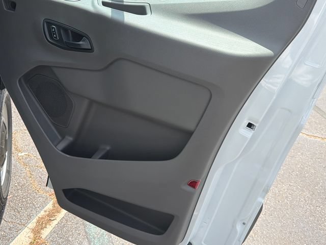 New 2026 Ford Transit 250 148 Medium Roof w/ Load Area Protection Package RWD image 15