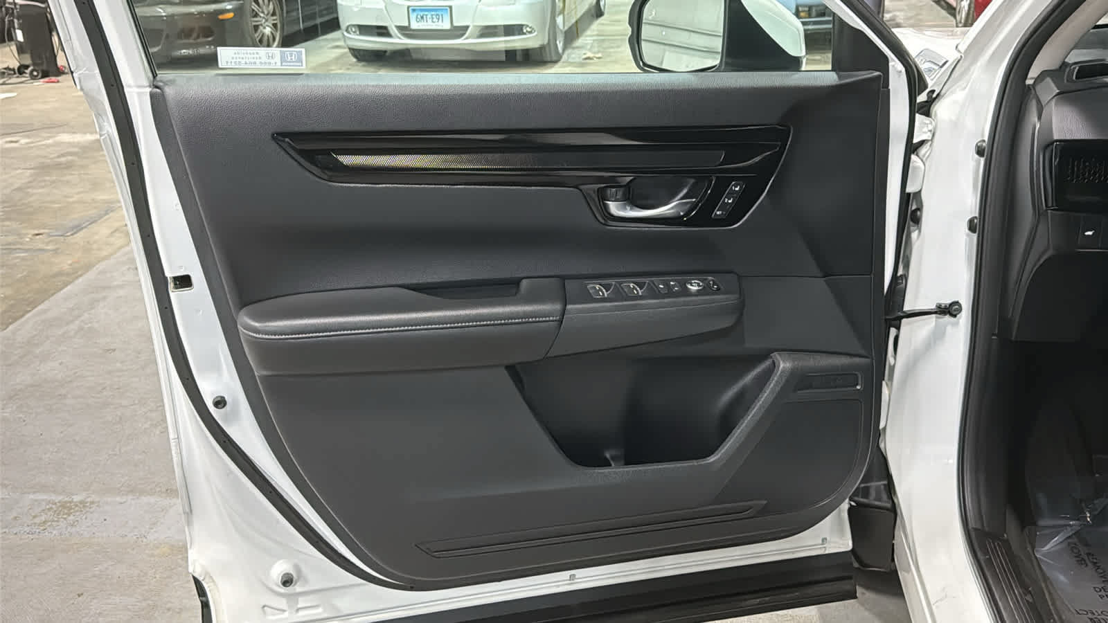 Used 2026 Honda CR-V EX-L image 9