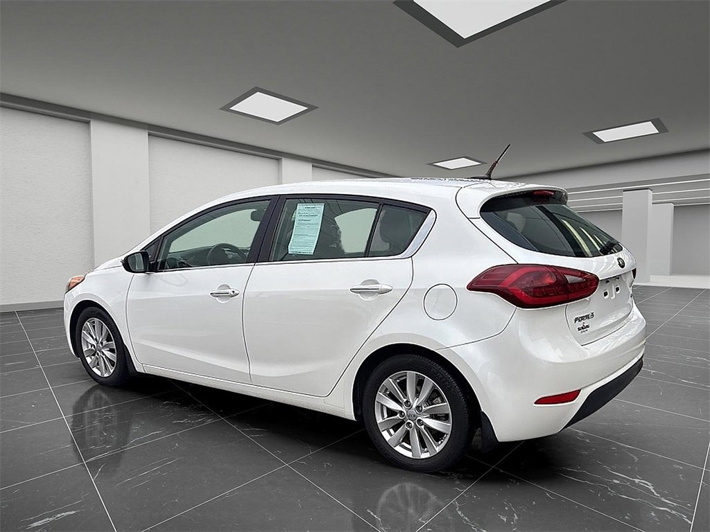 Used 2015 Kia Forte EX w/ EX Premium Package image 15