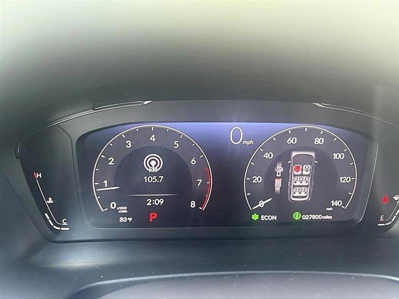 Used 2025 Honda Pilot Elite image 31