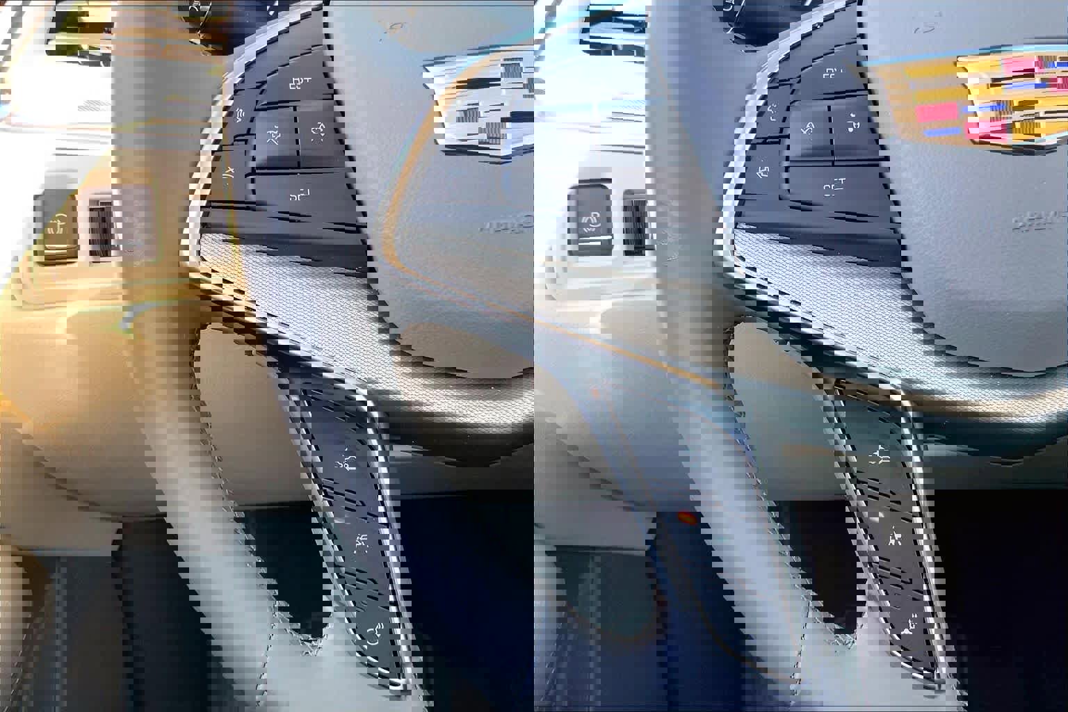 Used 2025 Cadillac XT5 Premium Luxury w/ Technology Package image 23