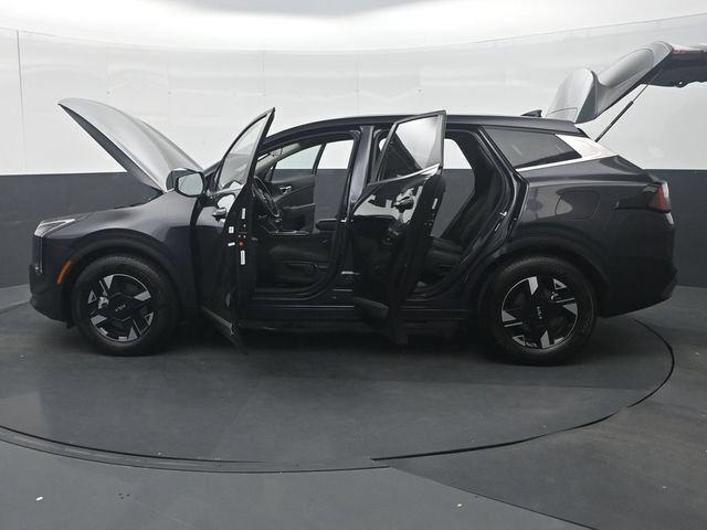 Used 2026 Kia Sportage LX FWD image 37