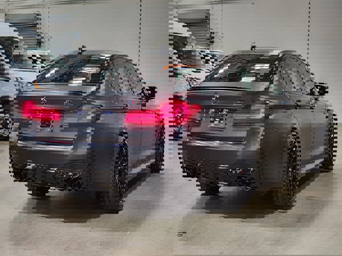 Used 2023 BMW M5 w/ Competition Package image 9