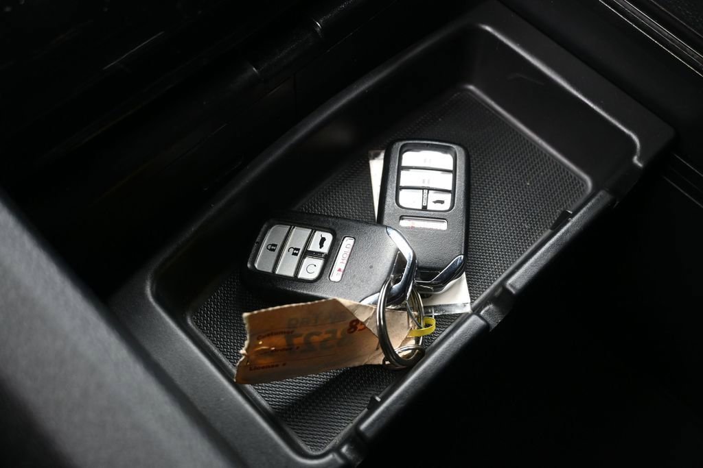 Used 2022 Honda Passport Elite image 16