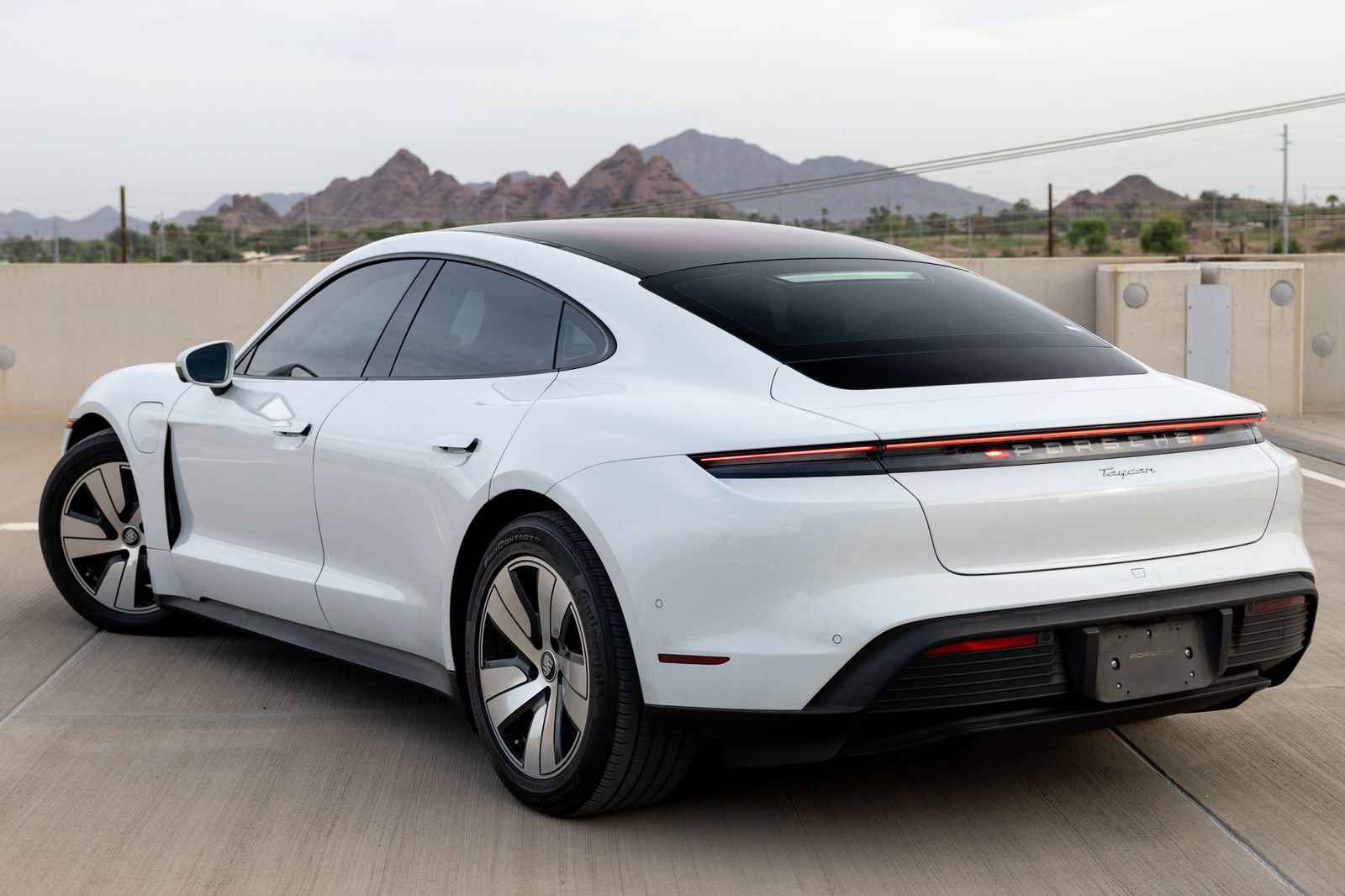 Used 2023 Porsche Taycan w/ Premium Package image 7