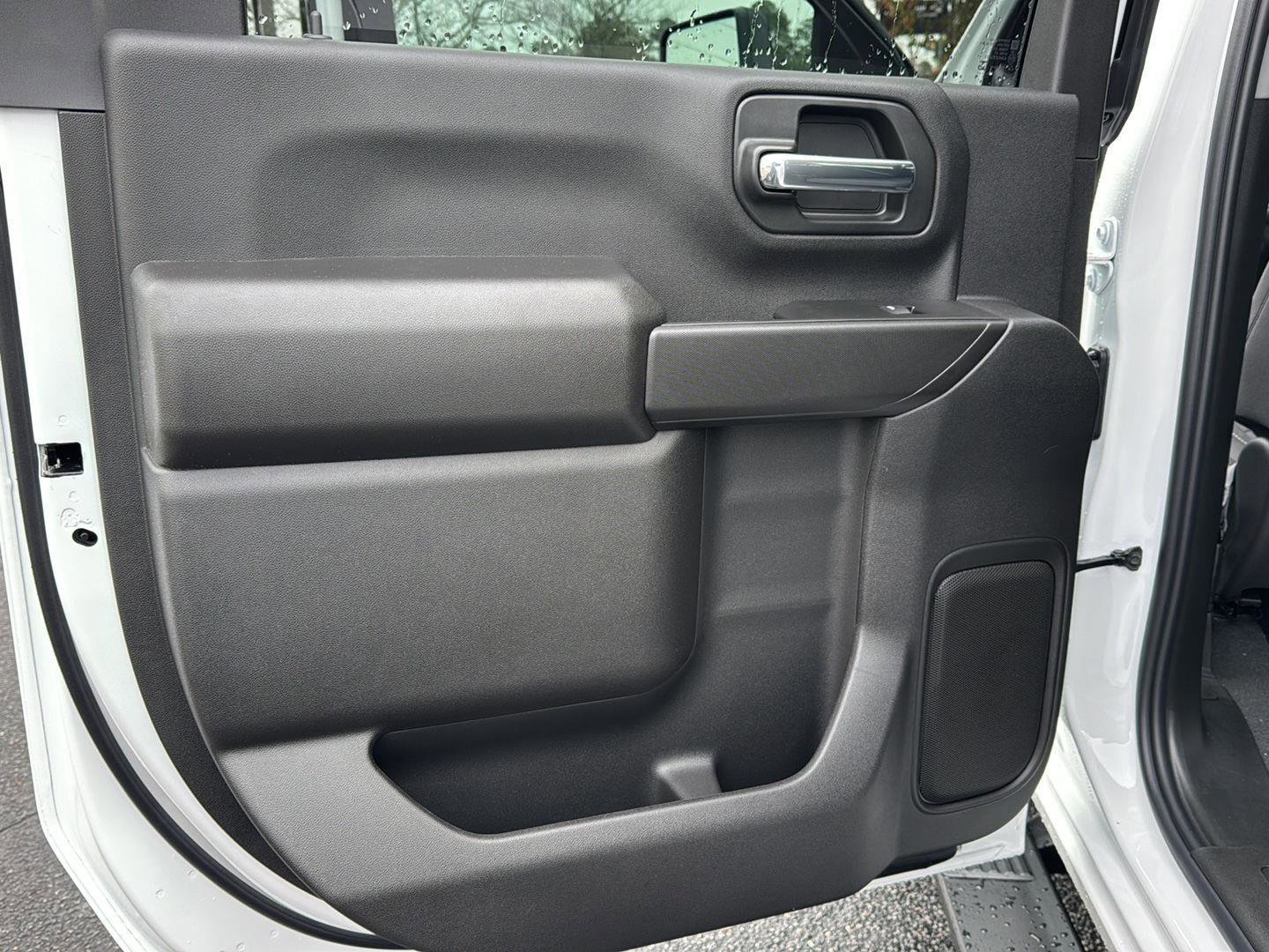 New 2026 Chevrolet Silverado 2500 Custom w/ Custom Value Package image 15