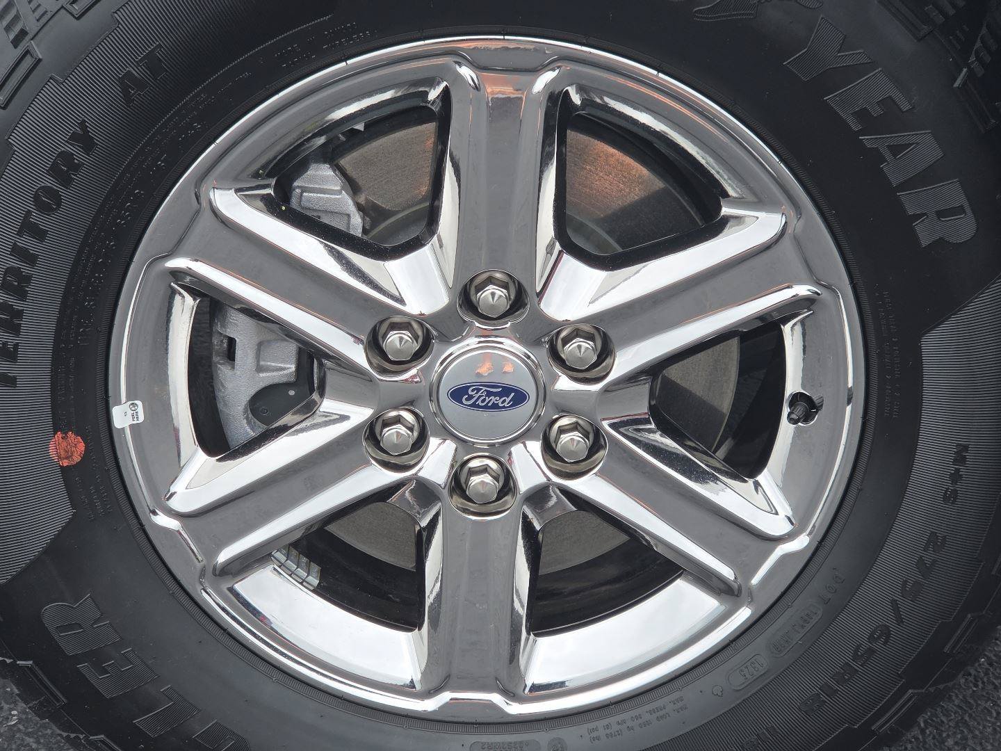 Used 2025 Ford F150 XLT w/ Equipment Group 301A Standard AWD/4WD image 7