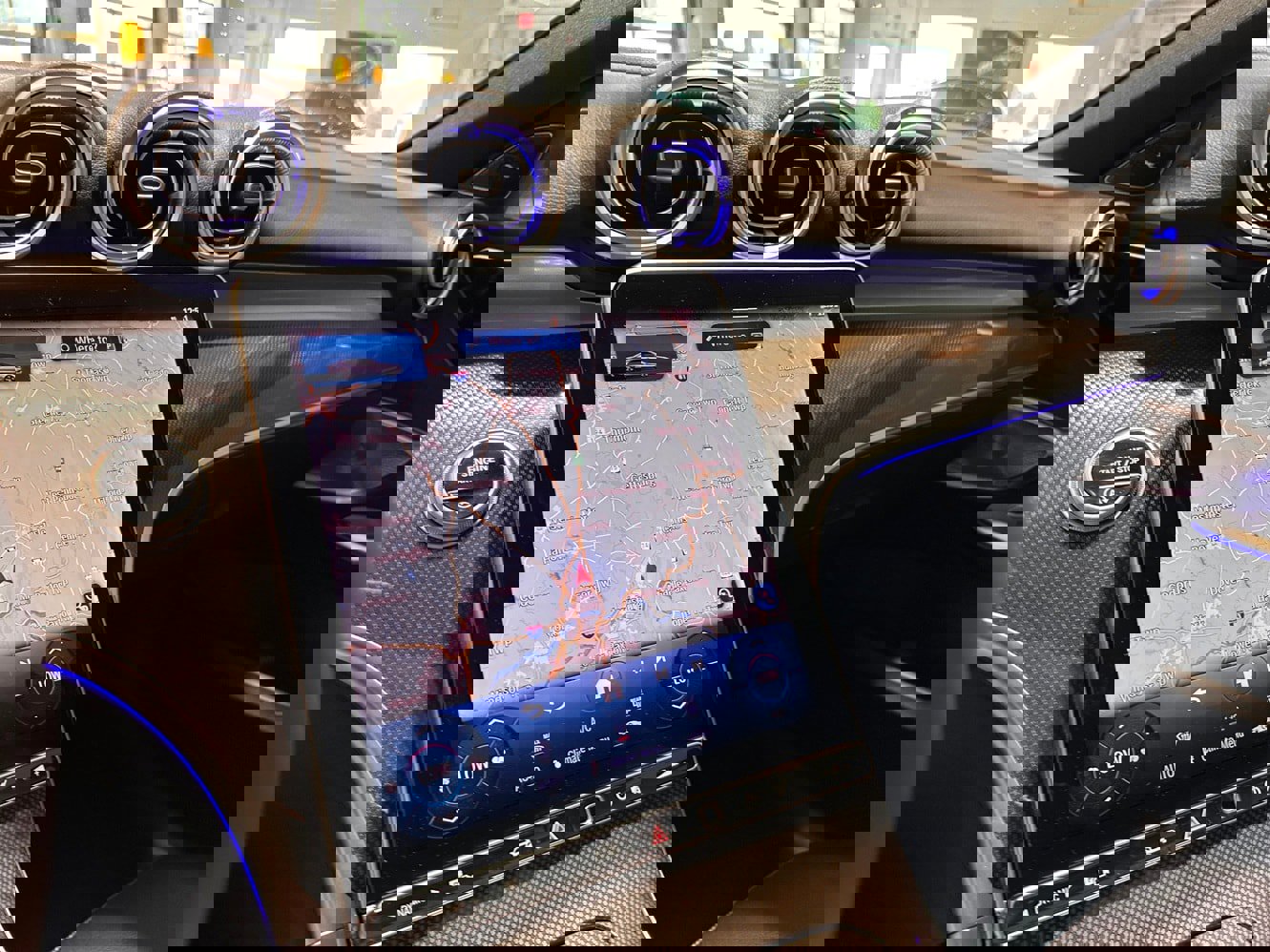 New 2025 Mercedes-Benz C 300 C 300 Exclusive 4MATIC image 10