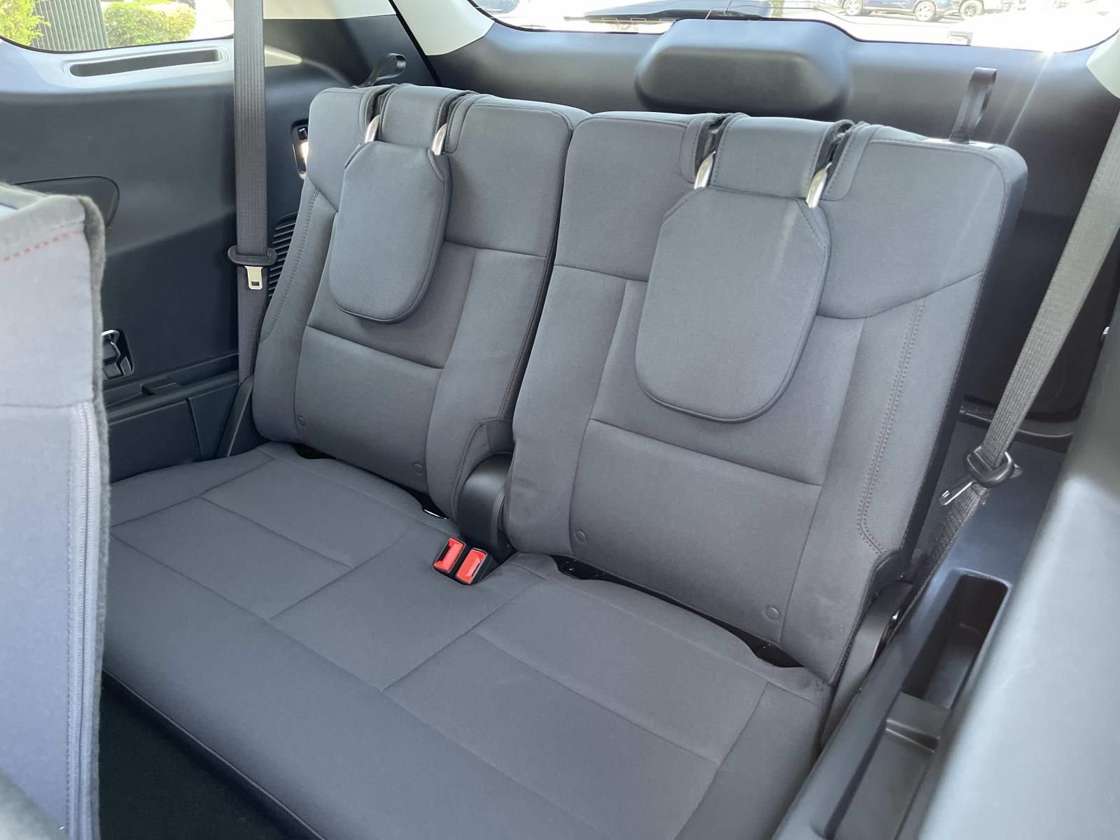 New 2026 Ford Explorer Active RWD image 15