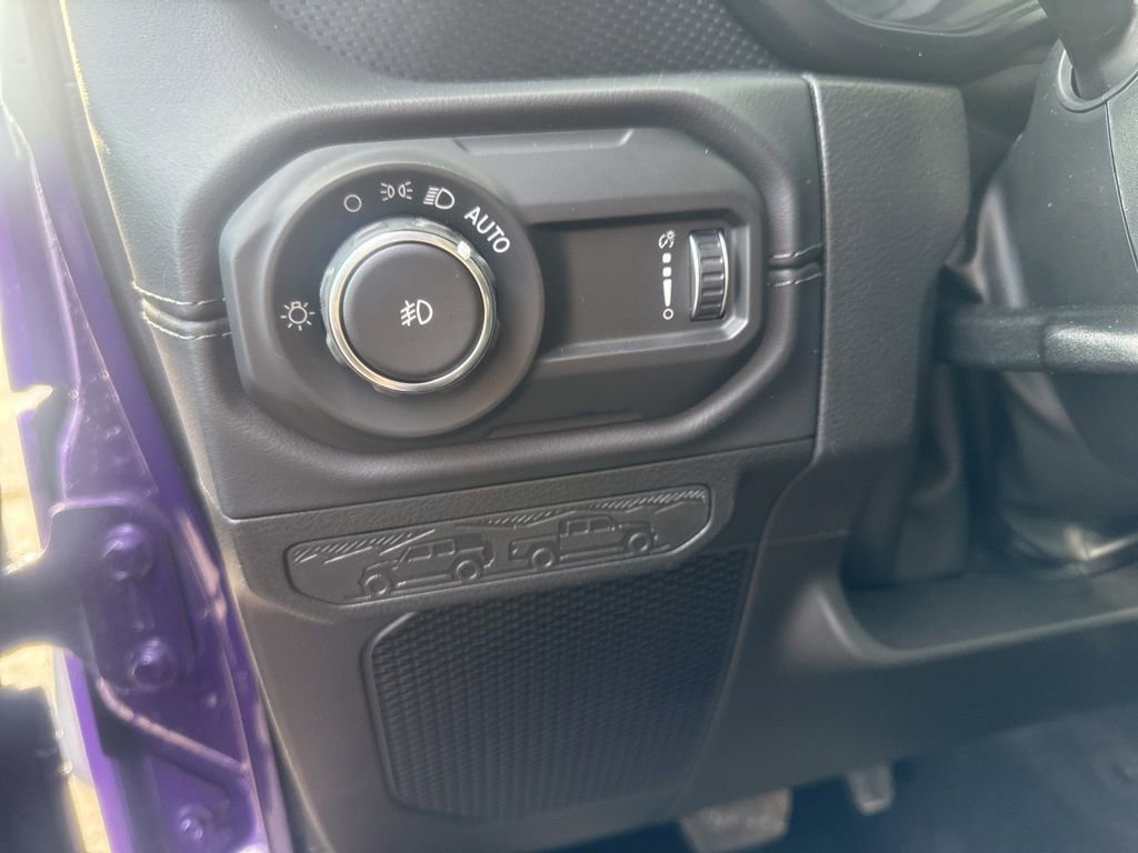 New 2026 Jeep Wrangler Rubicon w/ Xtreme 35 Tire Package image 15