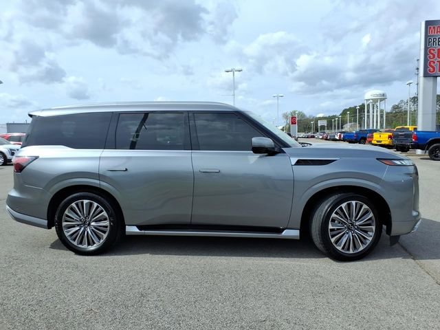Used 2025 INFINITI QX80 Sensory image 2