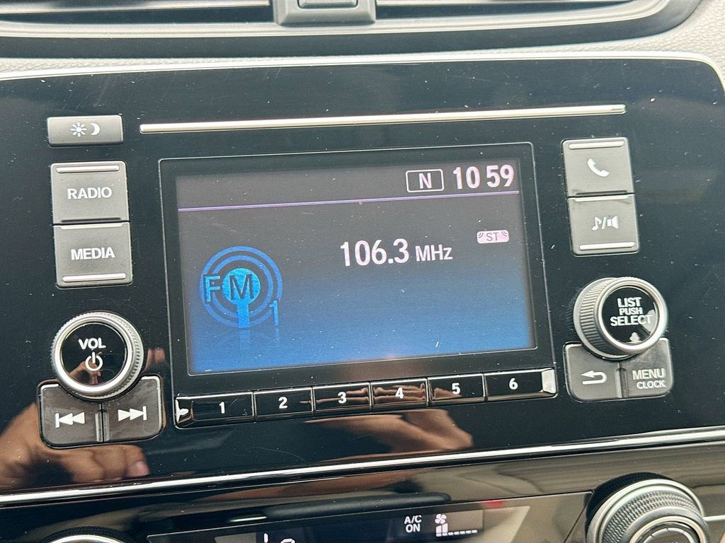 Used 2018 Honda CR-V LX image 17