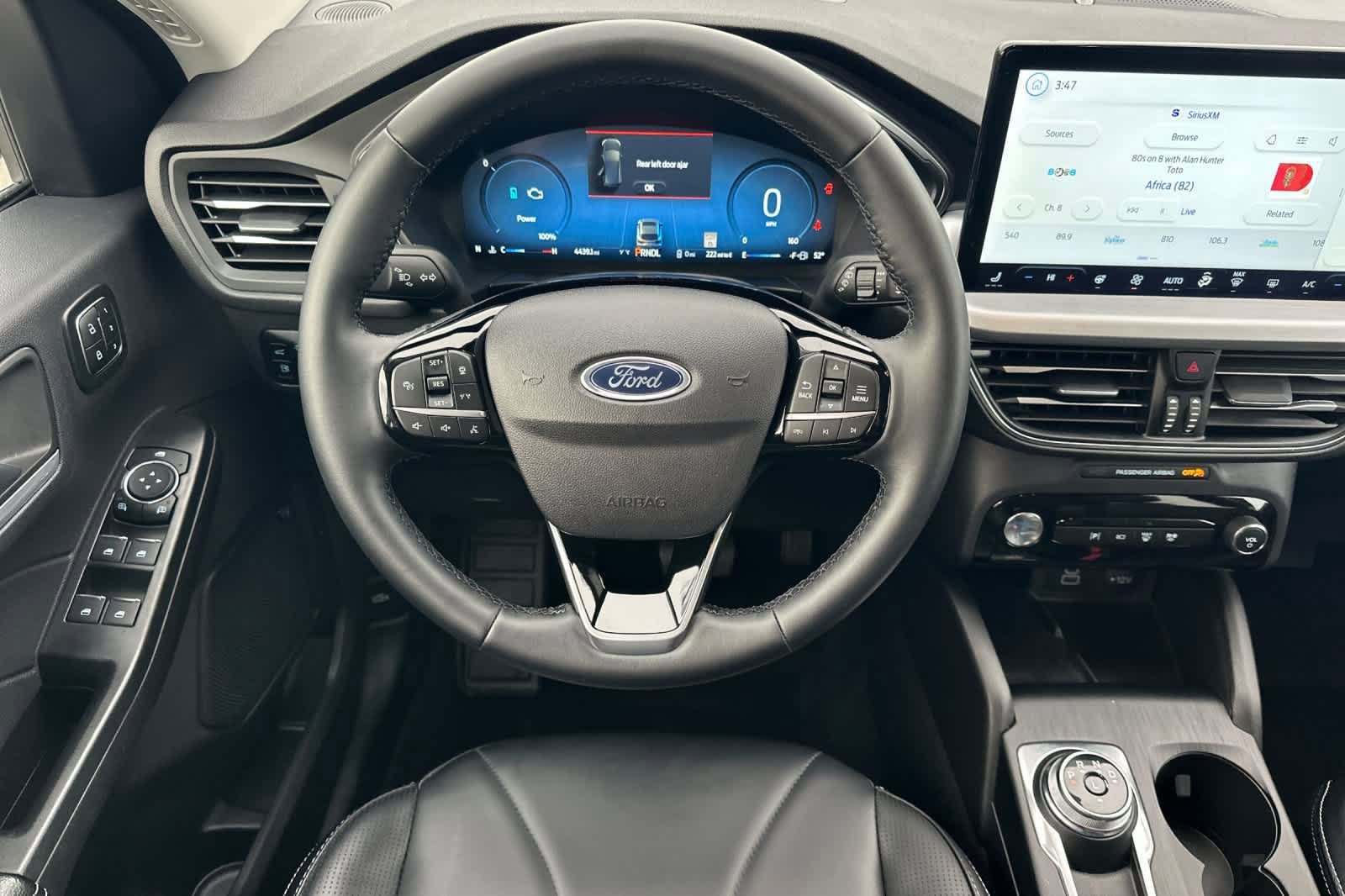 Certified 2025 Ford Escape SE w/ PHEV Premium Package image 14