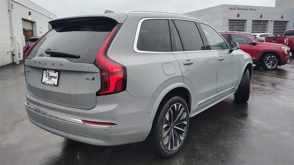 New 2026 Volvo XC90 B6 Ultra w/ Protection Package image 3