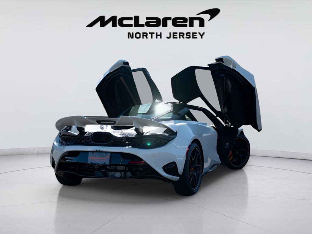 New 2026 McLaren 750S image 10