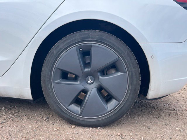 Used 2021 Tesla Model 3 Standard Range Plus RWD image 11