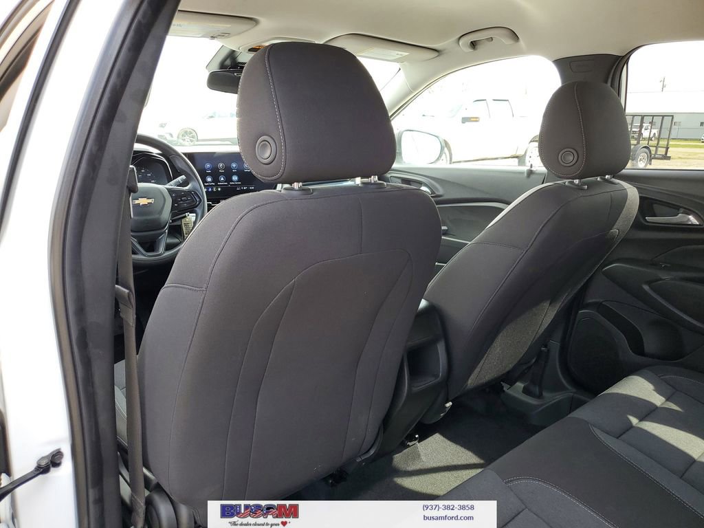 Used 2024 Chevrolet Trax LS image 12