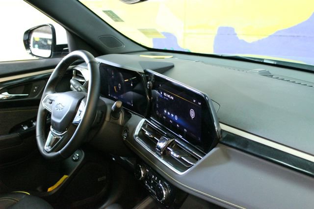 Used 2025 Chevrolet TrailBlazer ACTIV w/ Convenience Package image 10