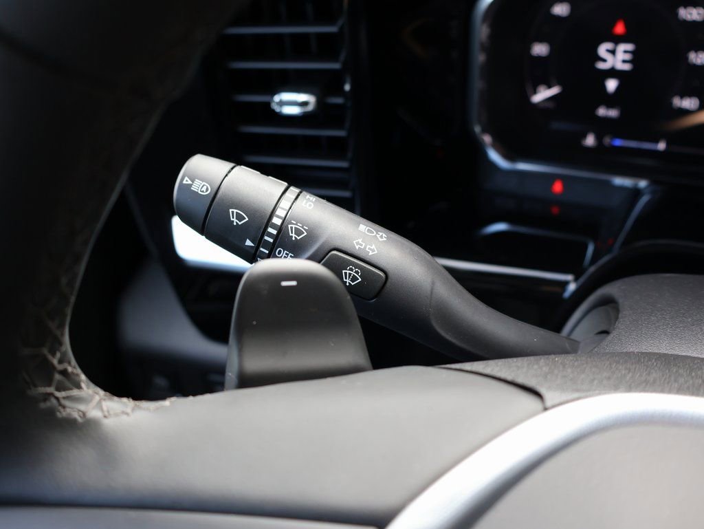 New 2026 GMC Sierra 1500 SLT w/ SLT Premium Plus Package AWD/4WD image 17