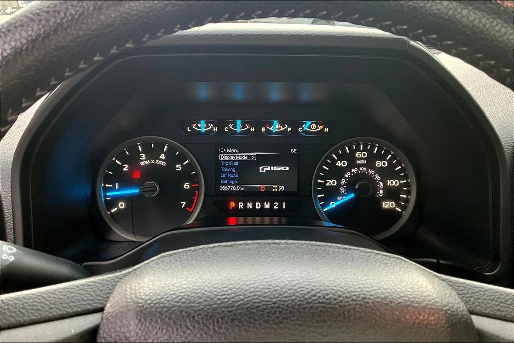 Used 2016 Ford F150 XLT w/ Equipment Group 302A Luxury AWD/4WD image 17