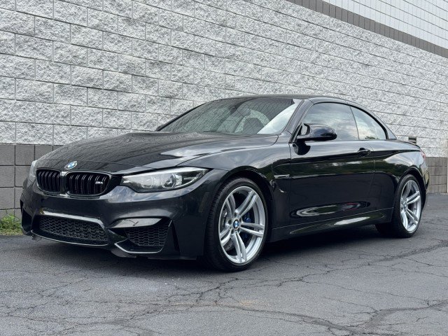 Used 2018 BMW M4 Convertible RWD image 35