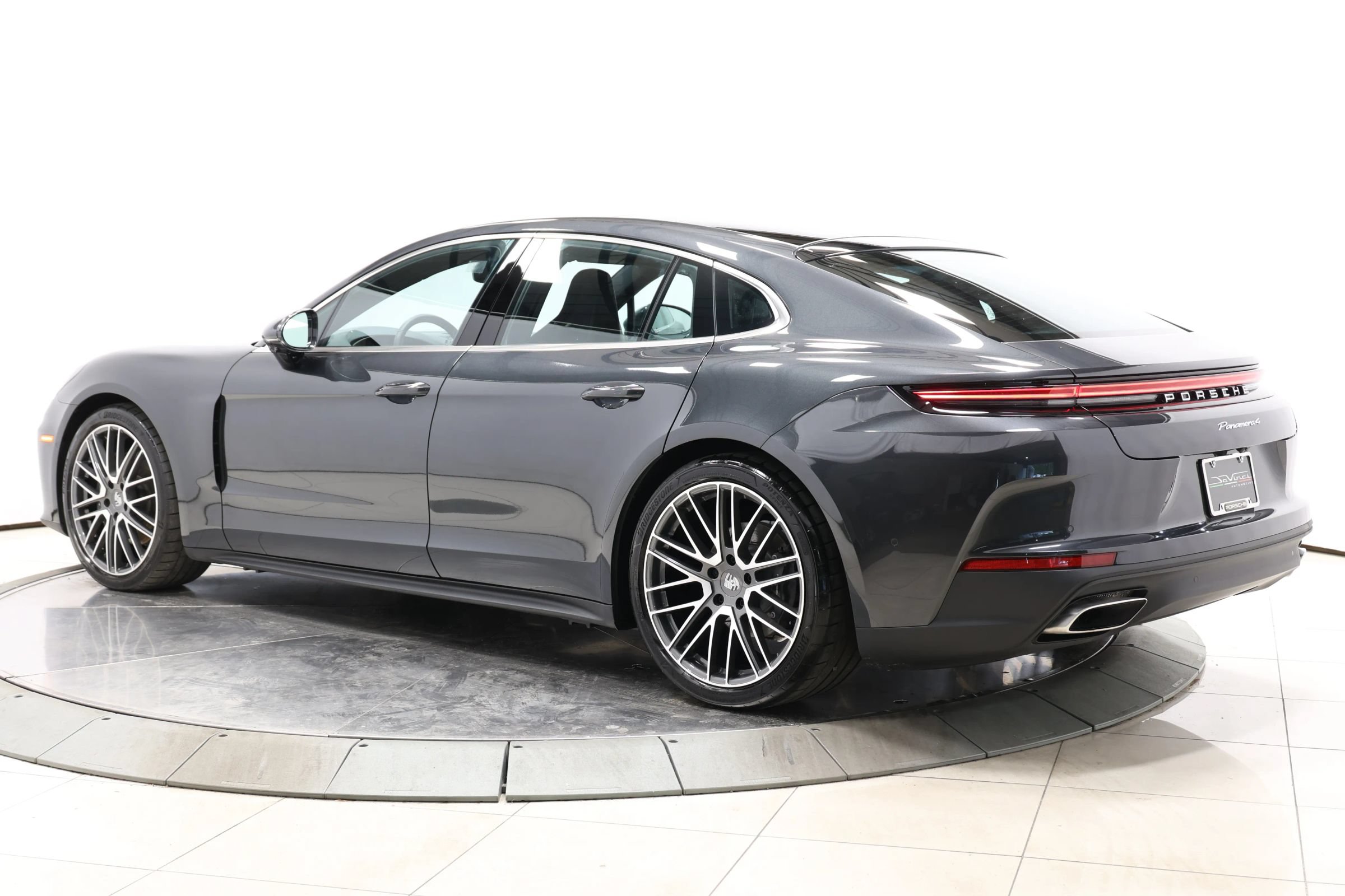 Used 2026 Porsche Panamera 4 w/ Premium Package AWD/4WD image 68