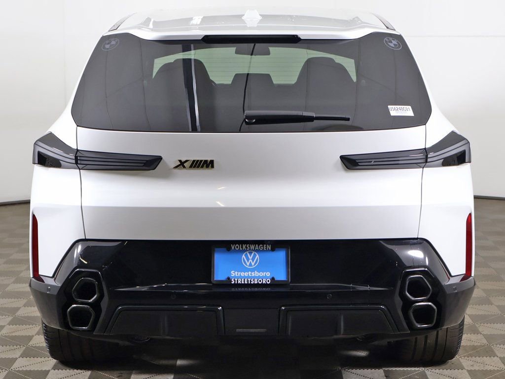 Used 2024 BMW XM image 16