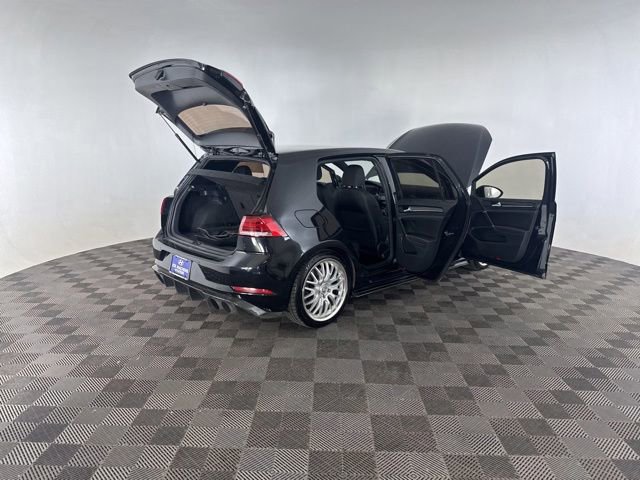 Used 2018 Volkswagen Golf R 4-Door AWD/4WD image 14