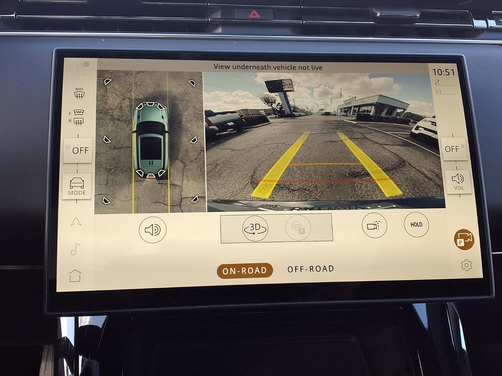 Used 2025 Land Rover Range Rover Sport SE image 4