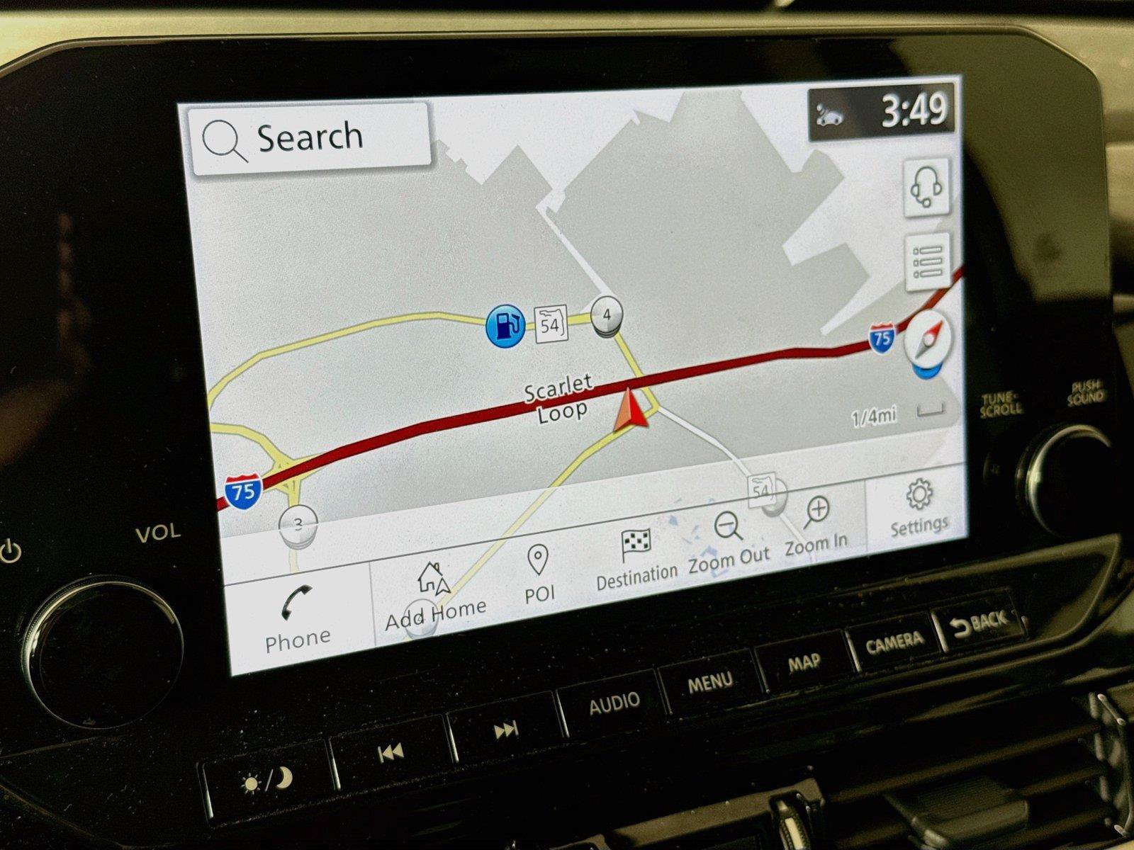 Used 2025 Nissan Pathfinder Platinum FWD image 15