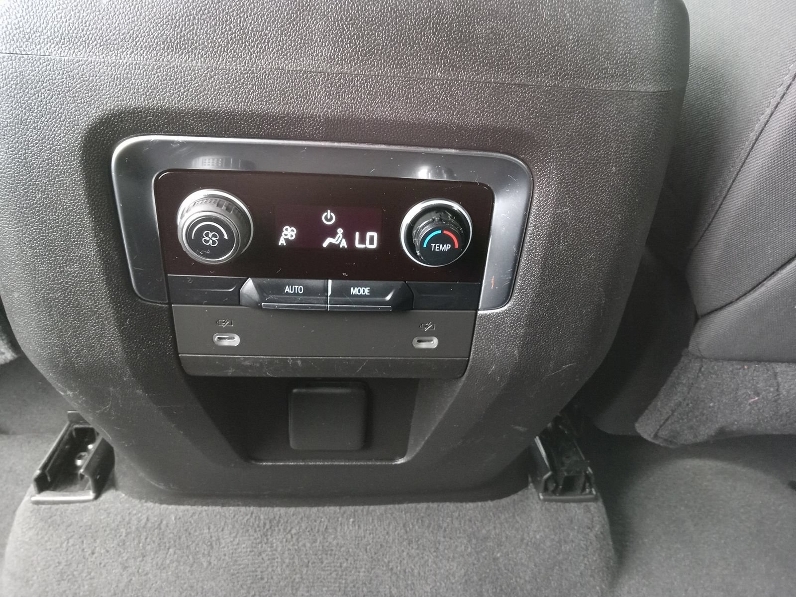 Used 2021 Chevrolet Tahoe LS AWD/4WD image 24