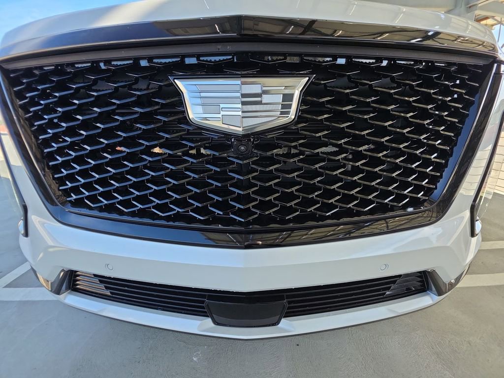 Used 2025 Cadillac Escalade Sport Platinum w/ LPO, ONYX Package AWD/4WD image 32