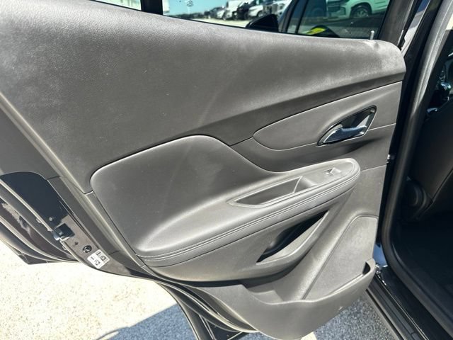 Used 2020 Buick Encore Preferred FWD image 53