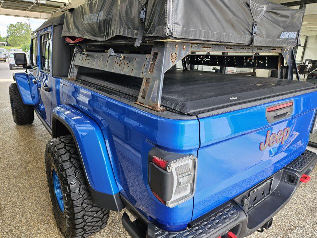 Used 2020 Jeep Gladiator Rubicon AWD/4WD image 4