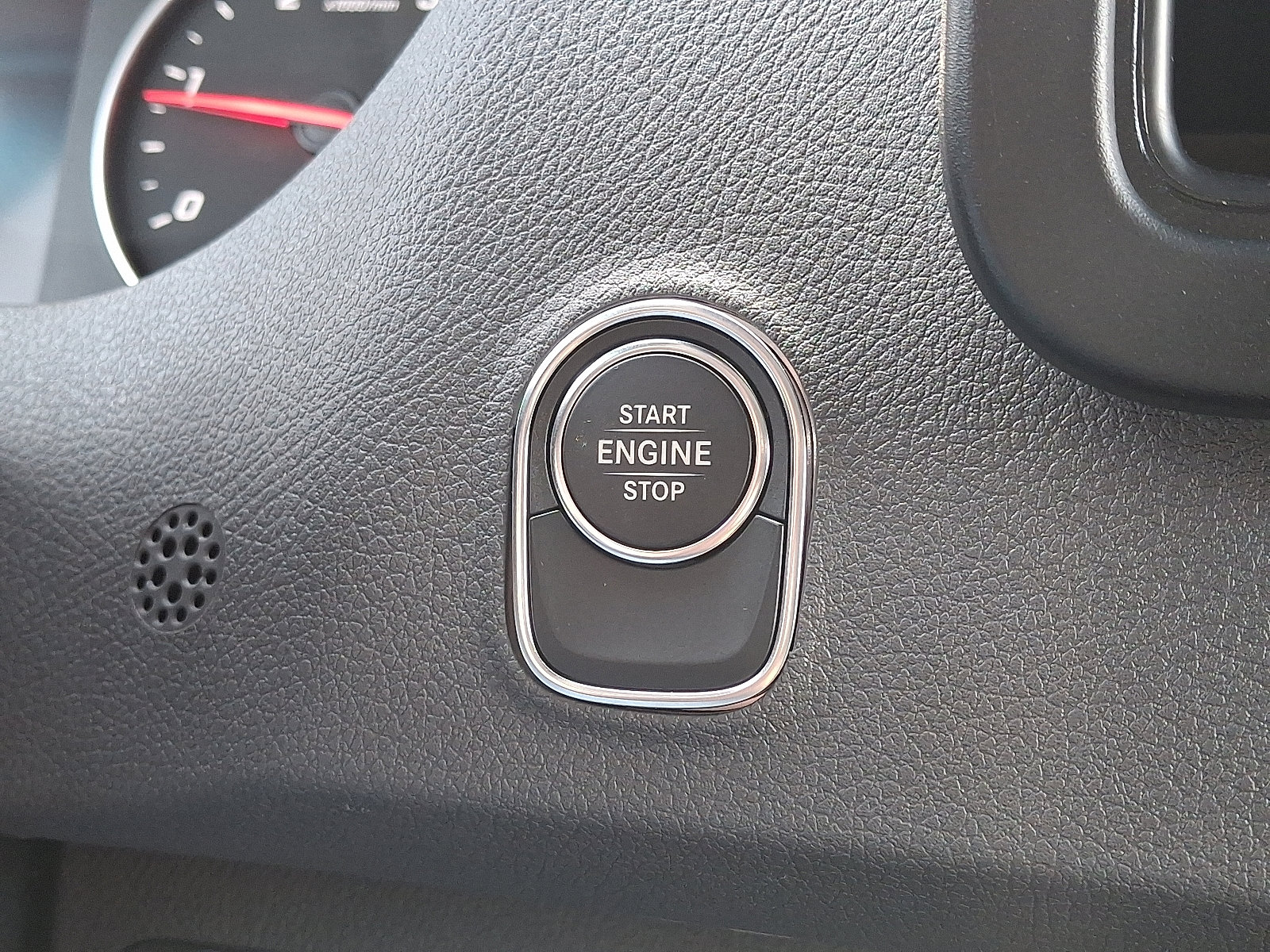 Used 2024 Mercedes-Benz Sprinter 2500 image 25