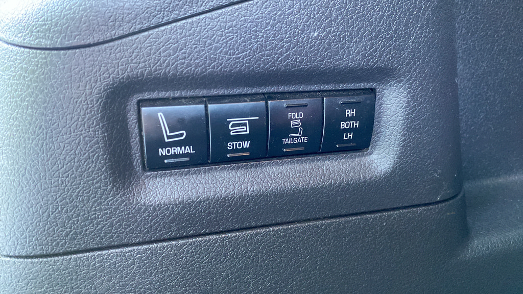 Used 2018 Ford Flex Limited w/ Equipment Group 301A AWD/4WD image 31