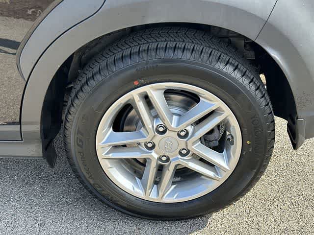 Used 2021 Hyundai Kona SE AWD/4WD image 5