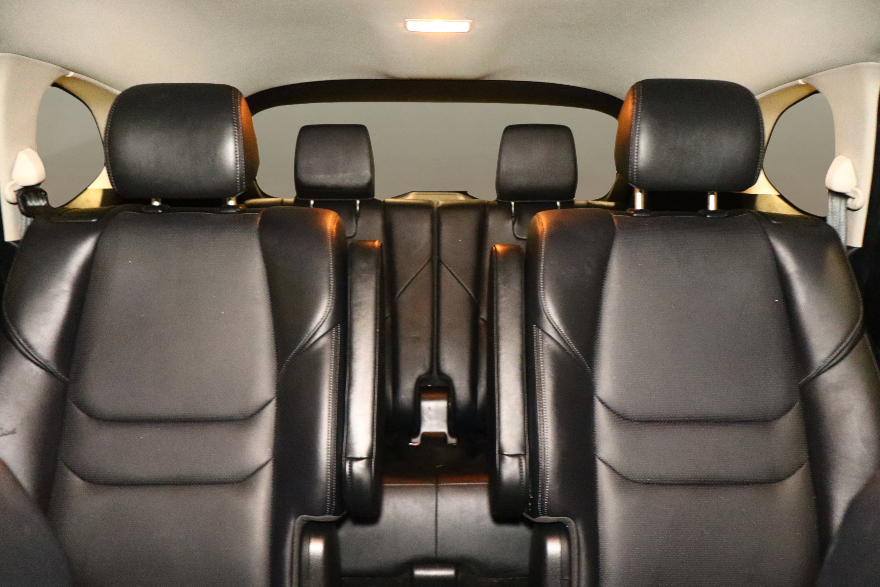 Used 2023 MAZDA CX-9 Touring image 17