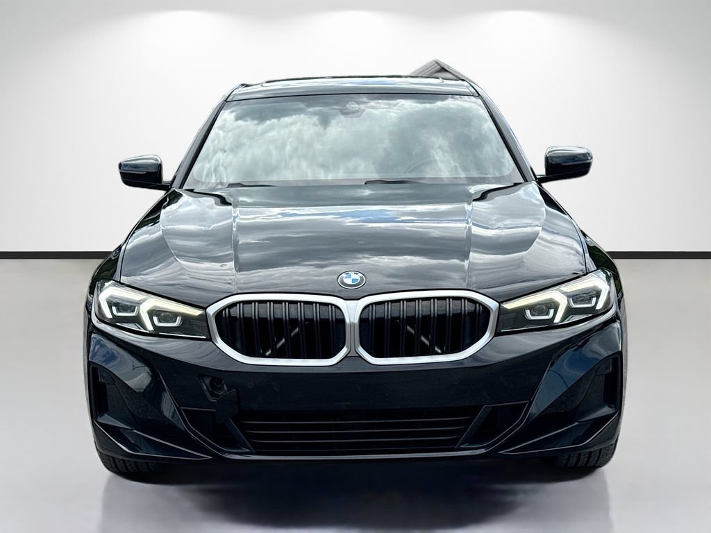 Used 2024 BMW 330i Sedan w/ Convenience Package RWD image 8