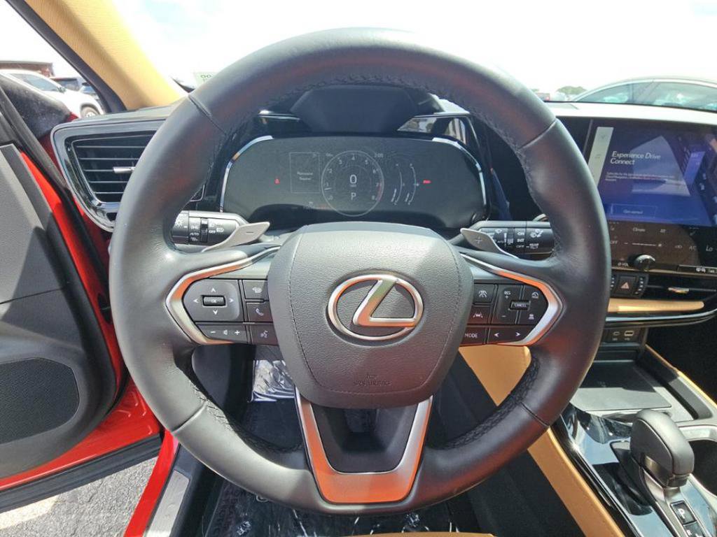 Used 2025 Lexus NX 250 FWD w/ Cold Area Package image 6
