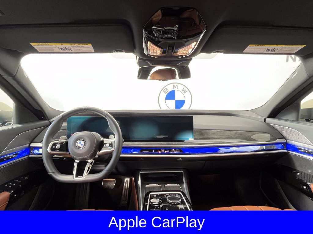Used 2026 BMW 740i xDrive w/ Premium Package AWD/4WD image 7