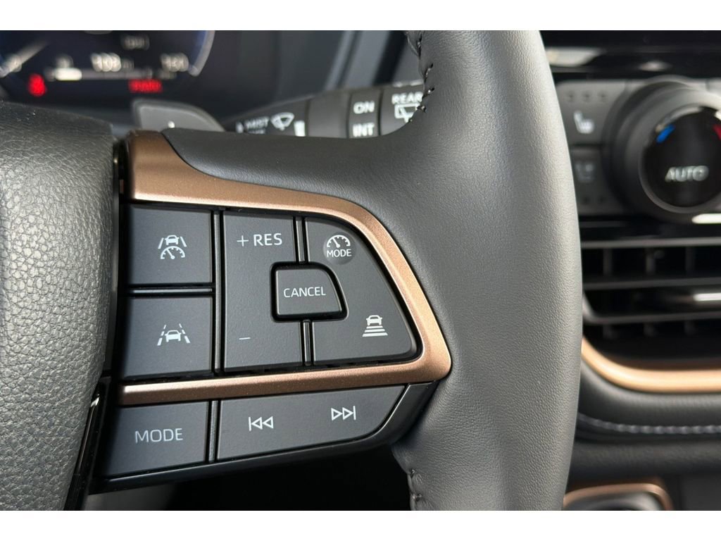 New 2026 Toyota Grand Highlander AWD Hybrid image 29