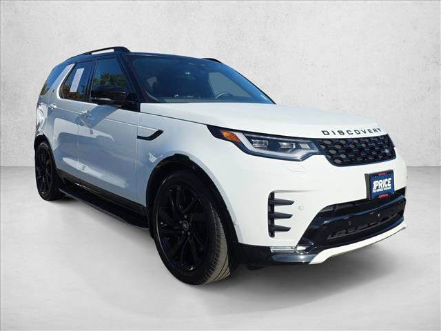 Used 2025 Land Rover Discovery Dynamic SE AWD/4WD image 3