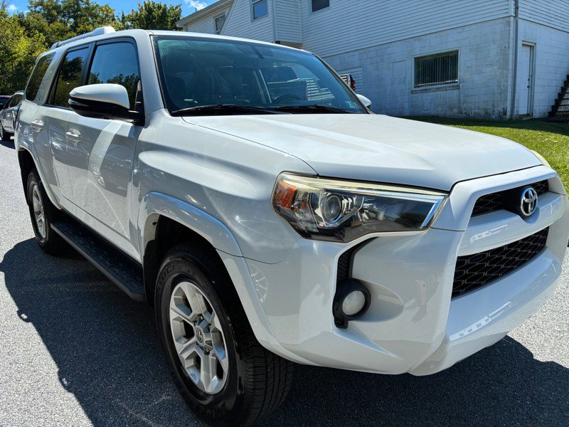 Used 2014 Toyota 4Runner SR5 Premium AWD/4WD image 3