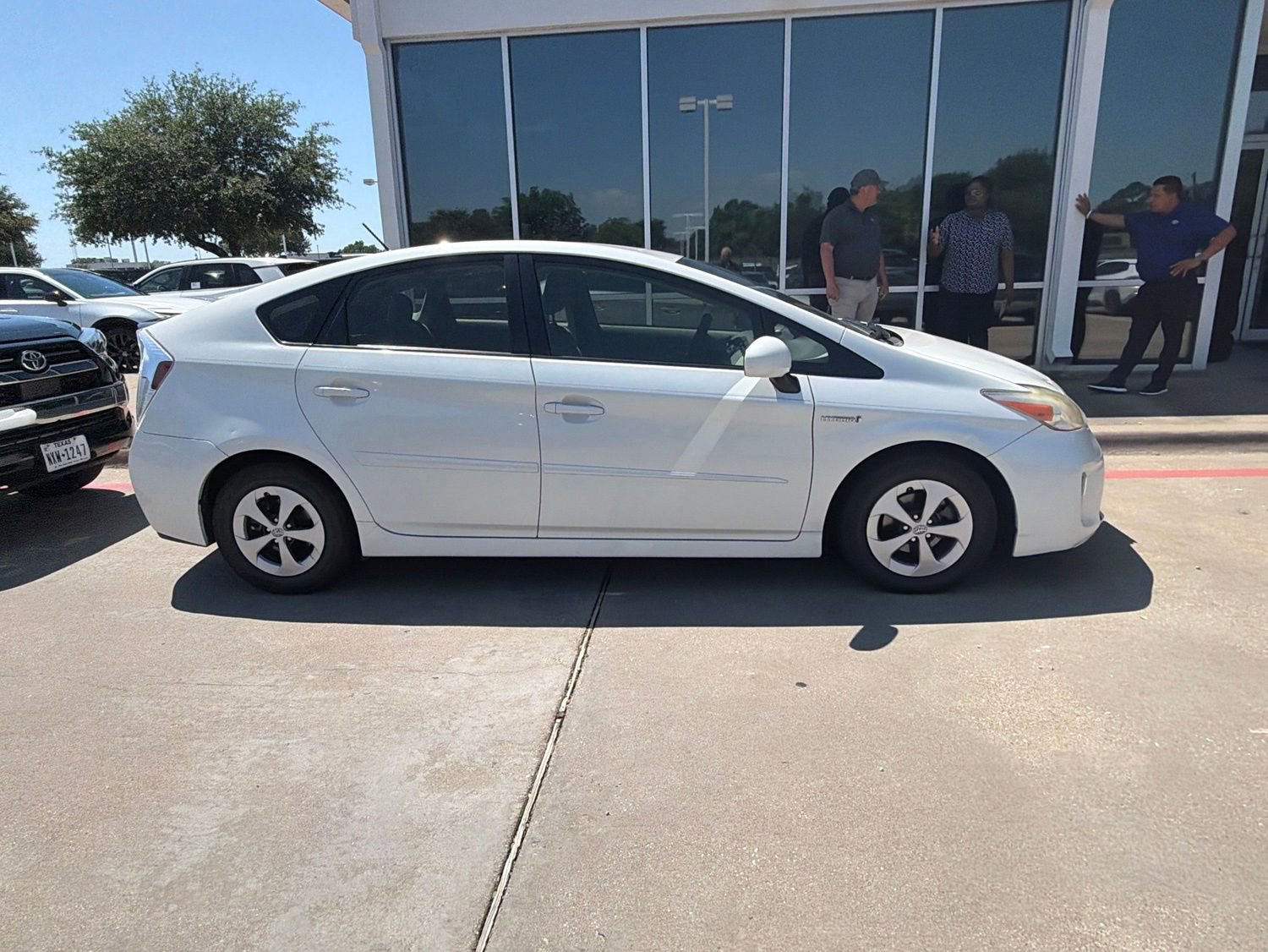 Used 2015 Toyota Prius Three FWD image 5